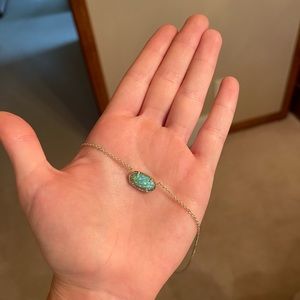 Sparkly green Kendra Scott necklace